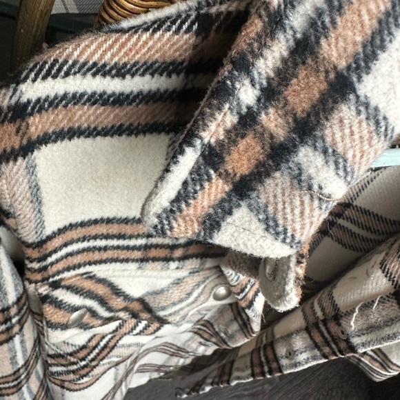 Thick Cozy Flannel - Picture 3 of 3